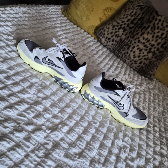 Nike Zoom Air - Picture 2 of 6